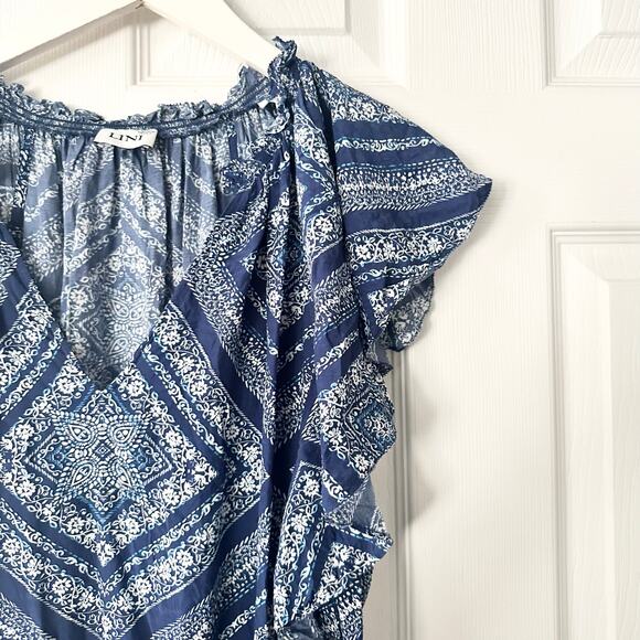 Lini Blue Stacey Ikat Geometric Print Flutter Sleeve Smocked Waist Mini Dress XS - Picture 7 of 11